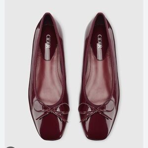 Patent leather burgundy flats 7.5 (38 eu)